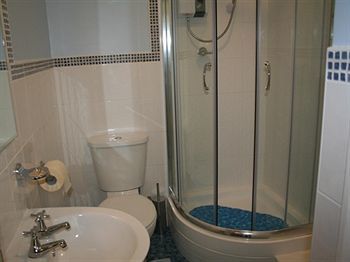 Crossways & Sea View Holiday Apartments Torquay Ngoại thất bức ảnh